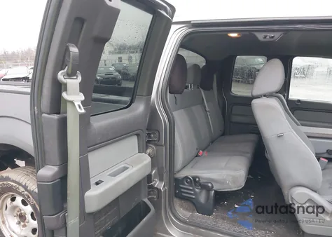 2011 Ford F150 Super Cab z USA, uszkodzony, nr VIN 1FTFX1EF8BFD05836